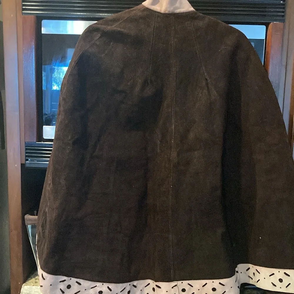 Vintage 60-70s suede cape/poncho jacket - Picture 4 of 13